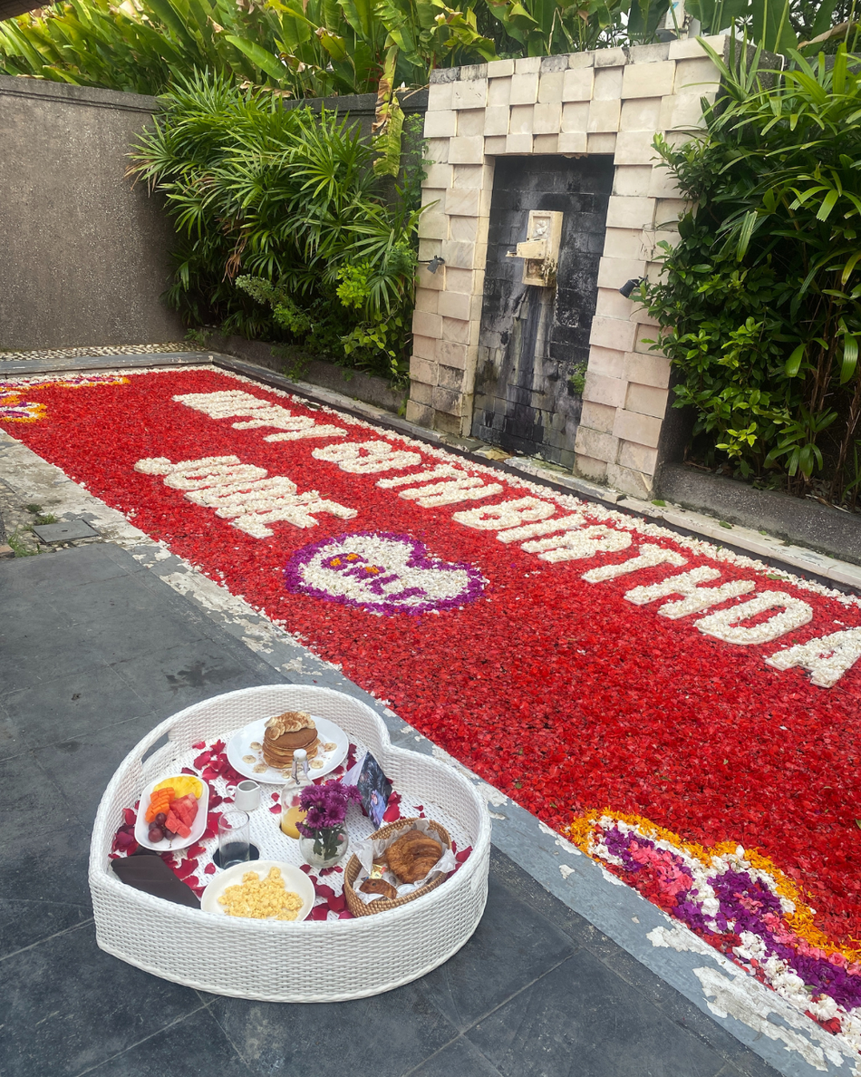 Flower Pool Bali: 120sqm