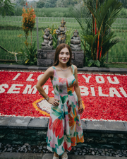 Flower Pool Bali: Personalized Pool Decoration Size